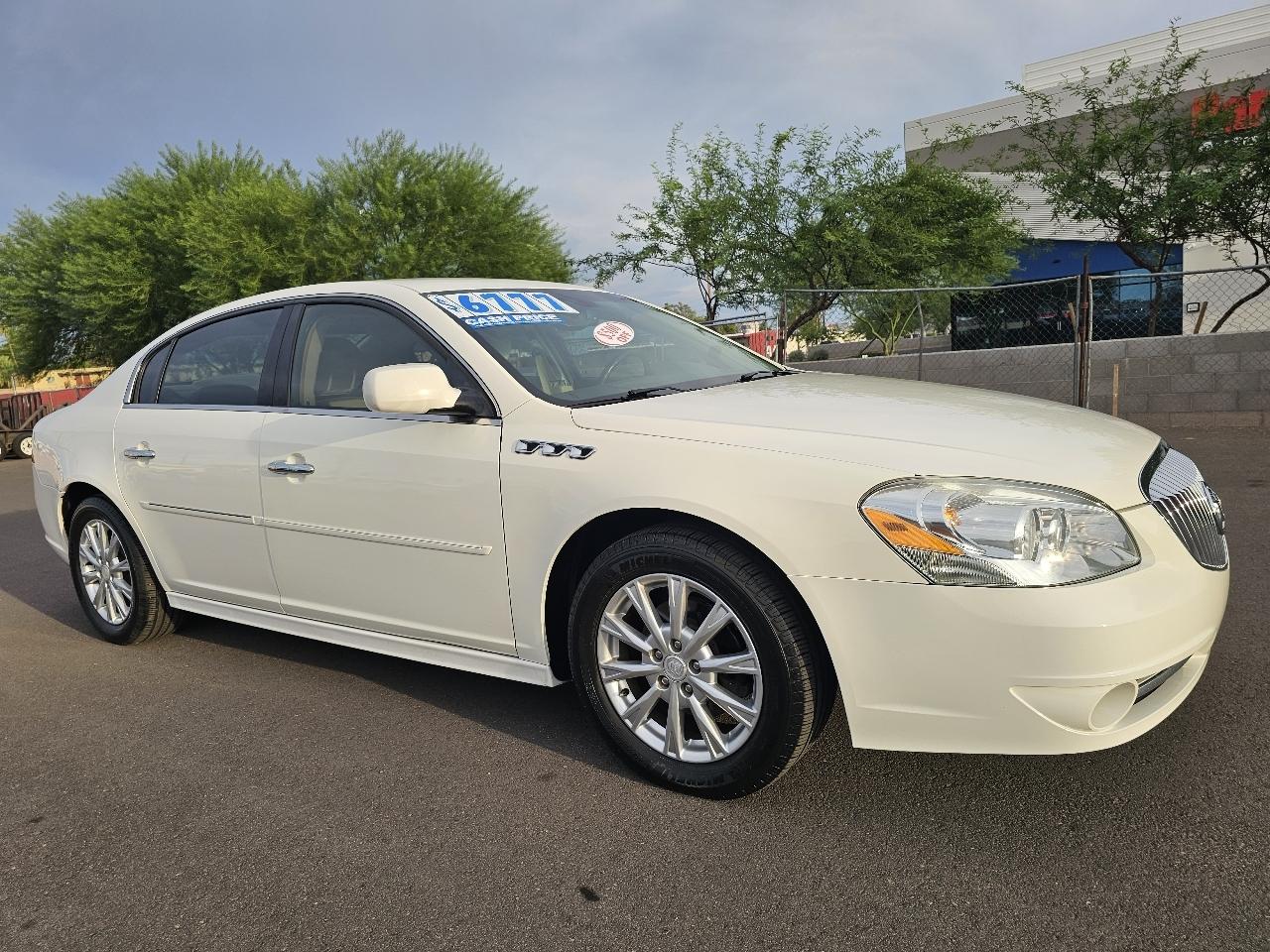 Buick Lucerne CX 2011