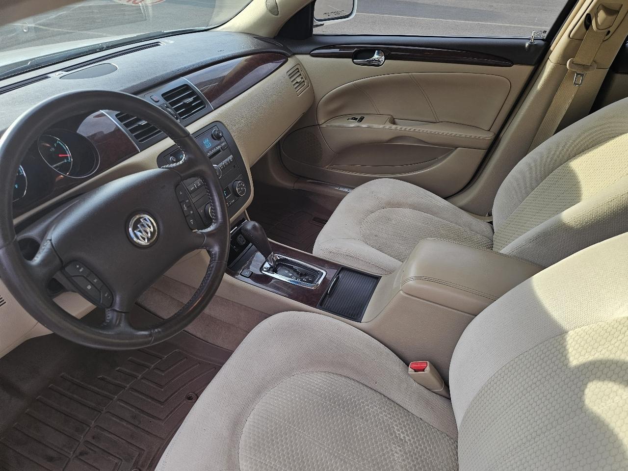 Buick Lucerne CX 2011