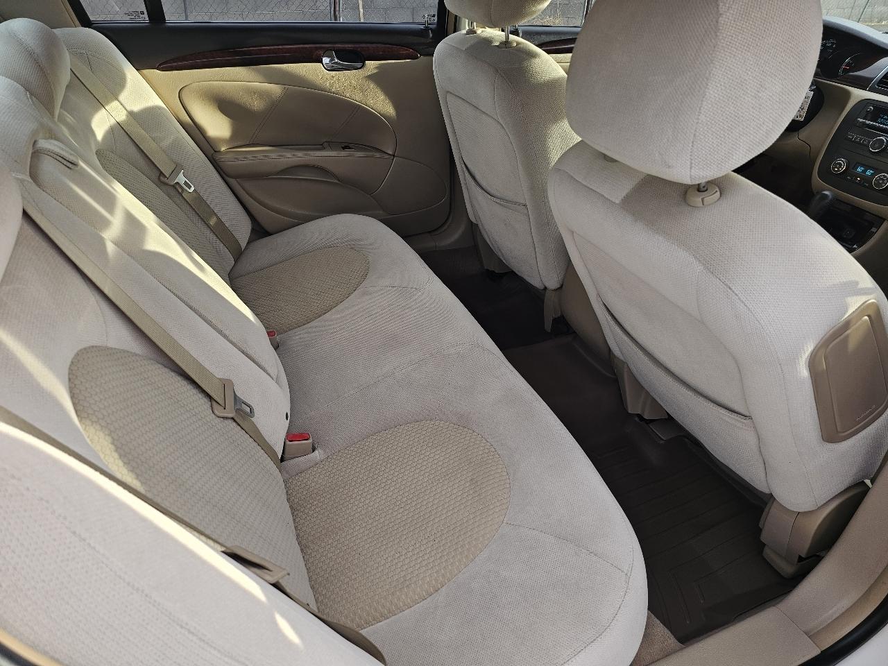 Buick Lucerne CX 2011