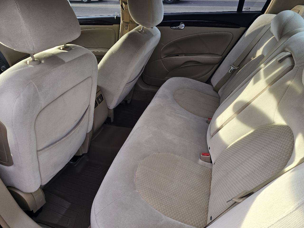 Buick Lucerne CX 2011