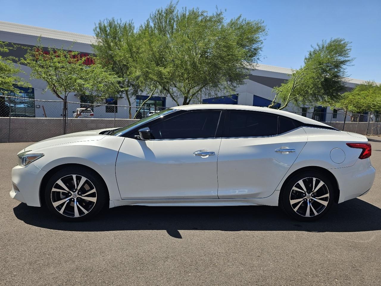 Nissan Maxima 3.5 S 2016