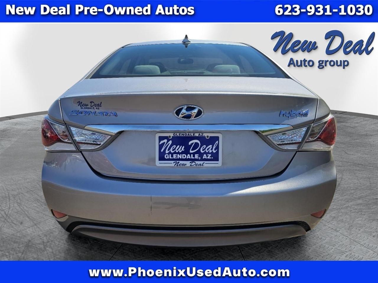 Hyundai Sonata Hybrid Sedan 2013