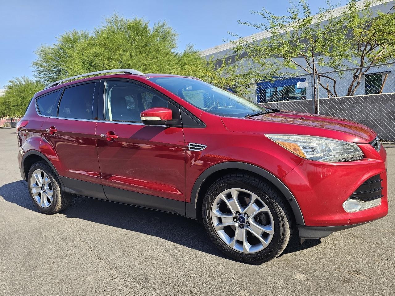 Ford Escape Titanium 4WD 2015