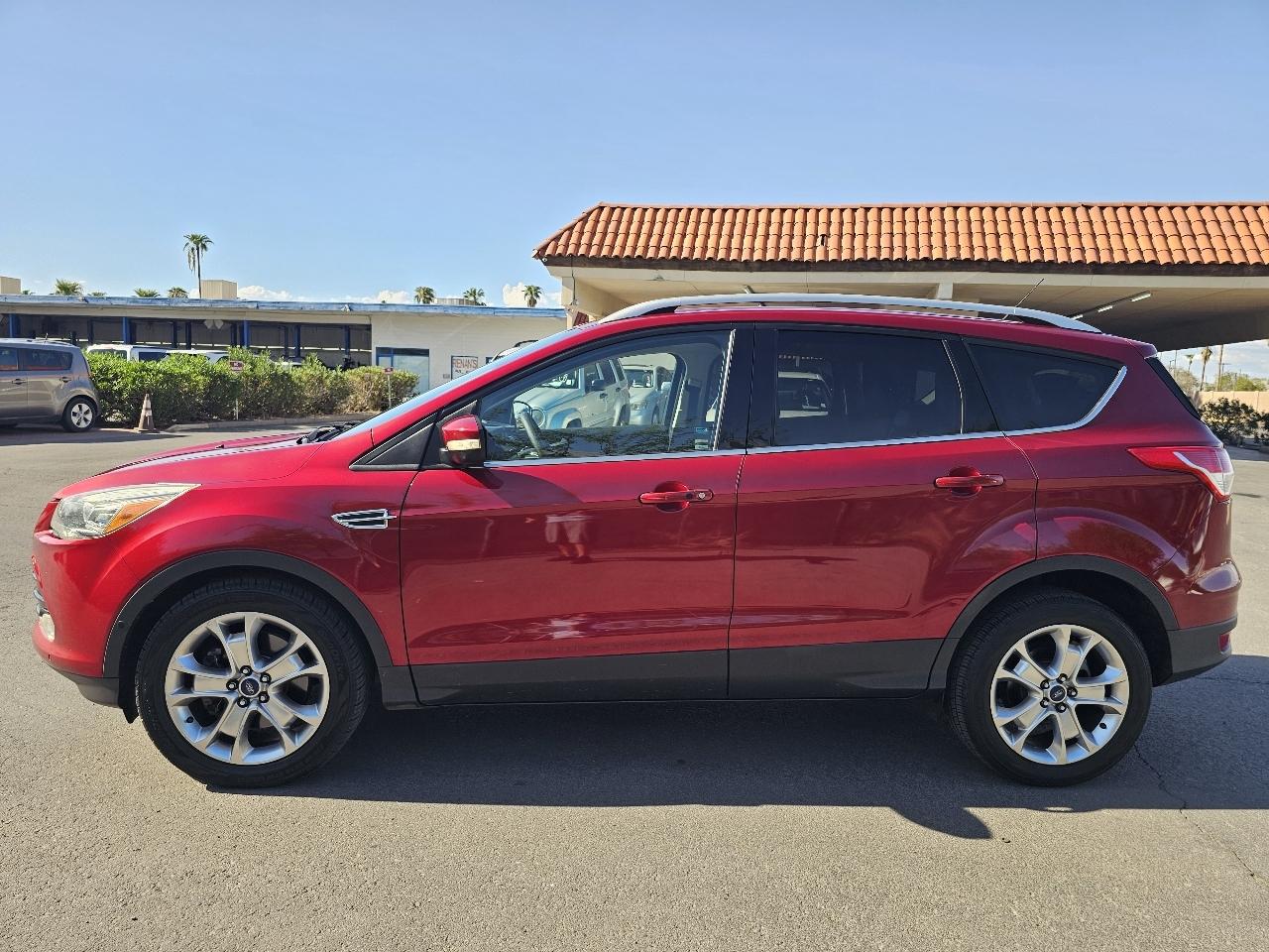 Ford Escape Titanium 4WD 2015