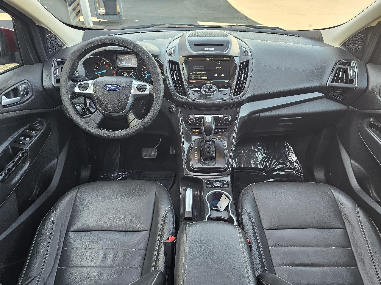 Ford Escape Titanium 4WD 2015
