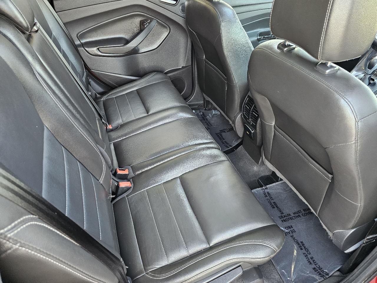 Ford Escape Titanium 4WD 2015