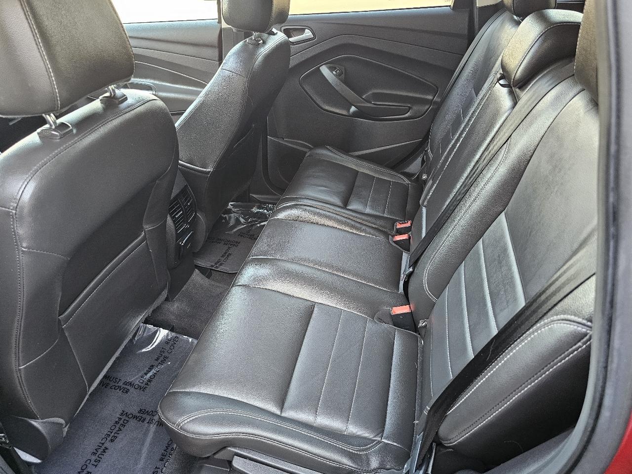 Ford Escape Titanium 4WD 2015