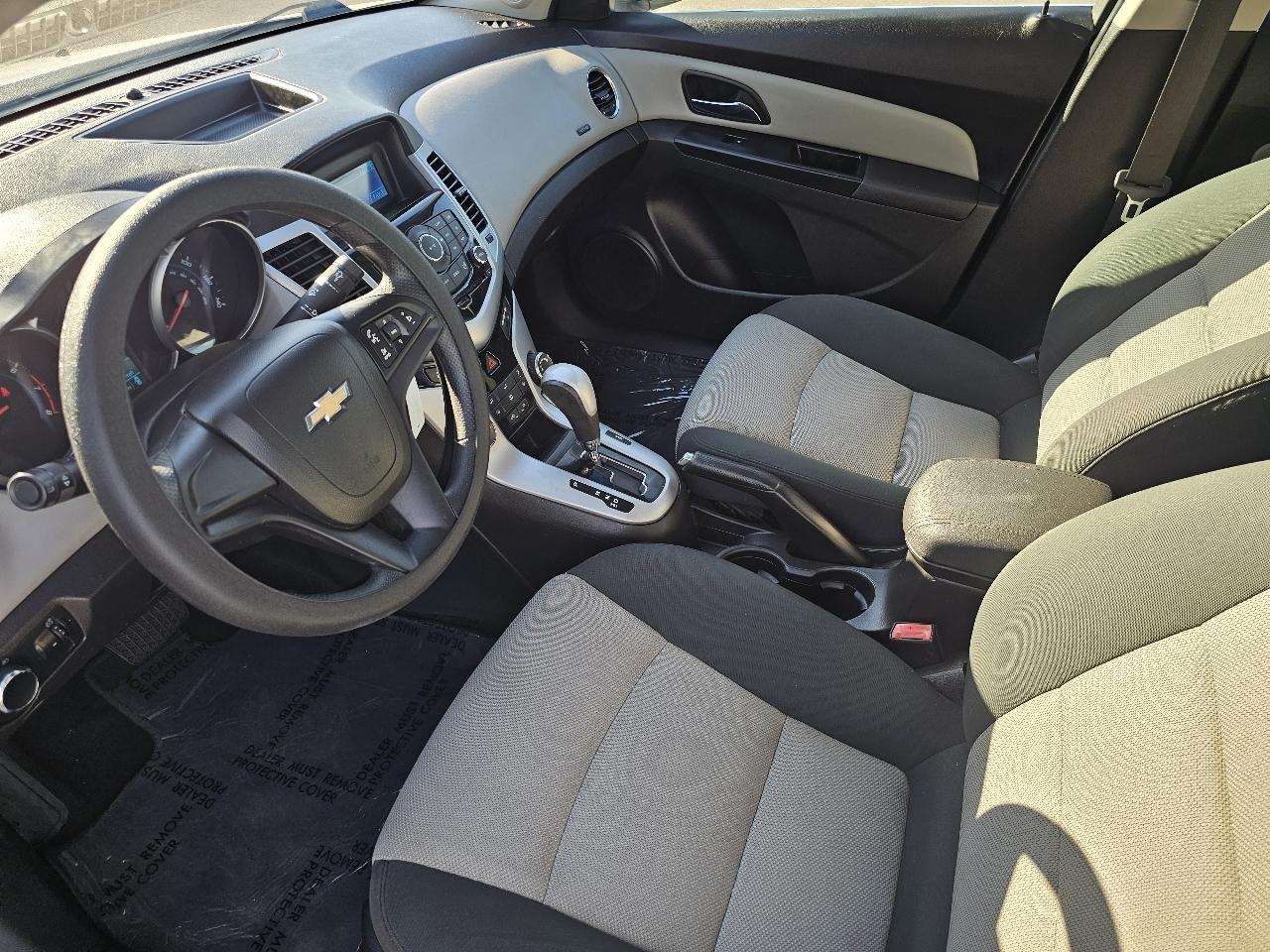 Chevrolet Cruze 2LS 2012