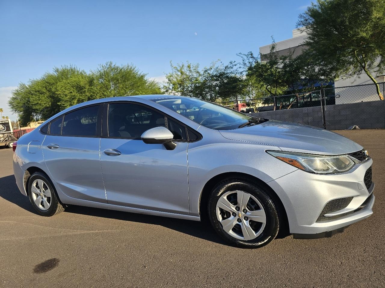 Chevrolet Cruze LS Auto 2018