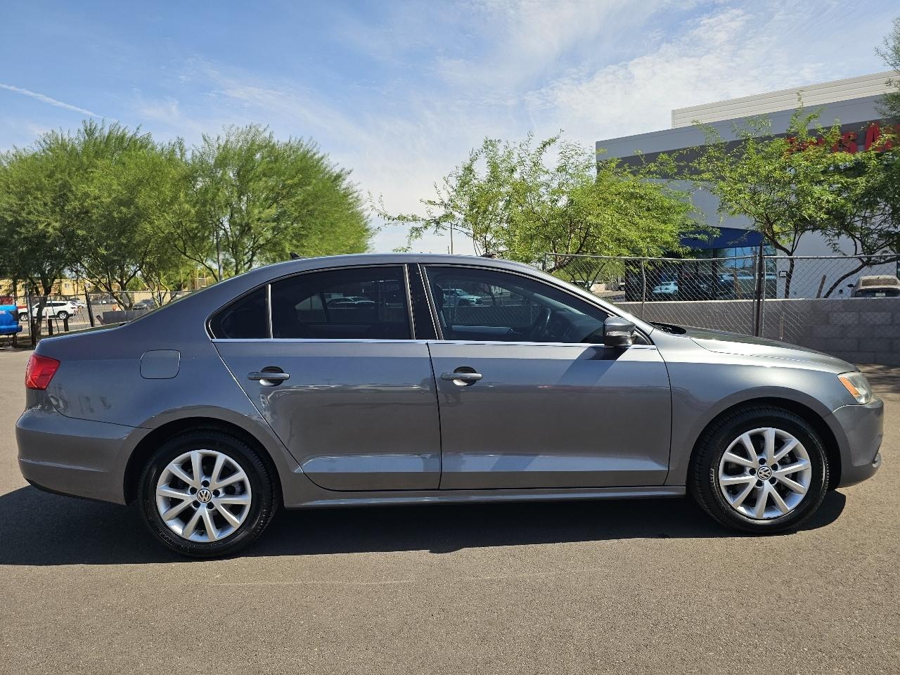 Volkswagen Jetta SE 2013