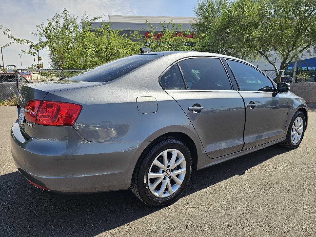 Volkswagen Jetta SE 2013