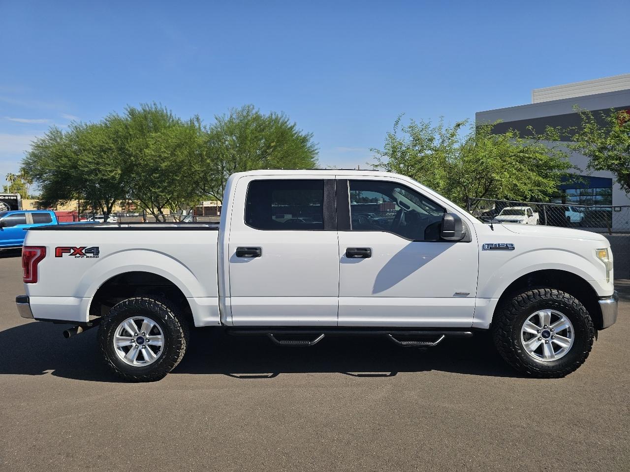 Ford F-150 XL SuperCrew 4WD 2015