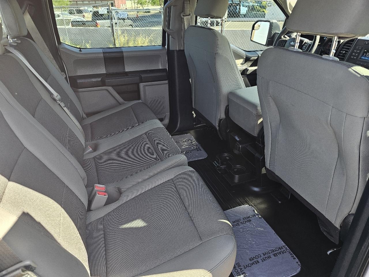 Ford F-150 XL SuperCrew 4WD 2015