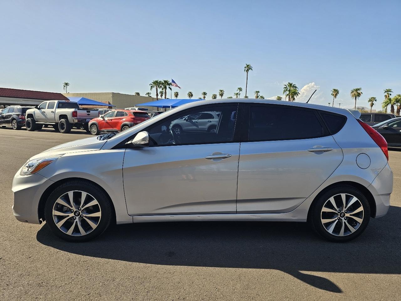 Hyundai Accent Sport 5-Door 6M 2016