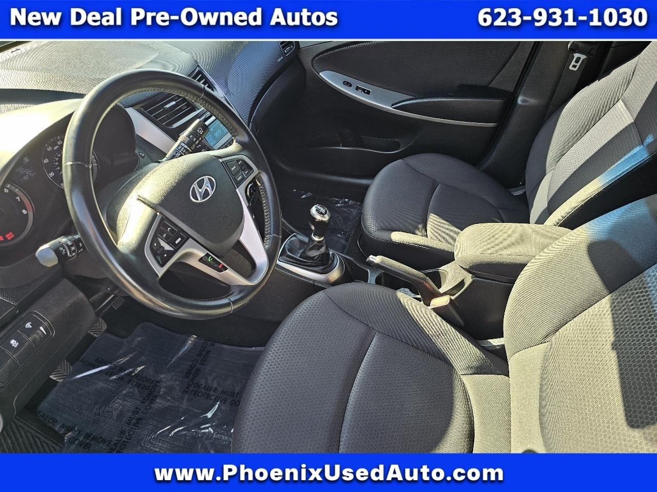 Hyundai Accent Sport 5-Door 6M 2016