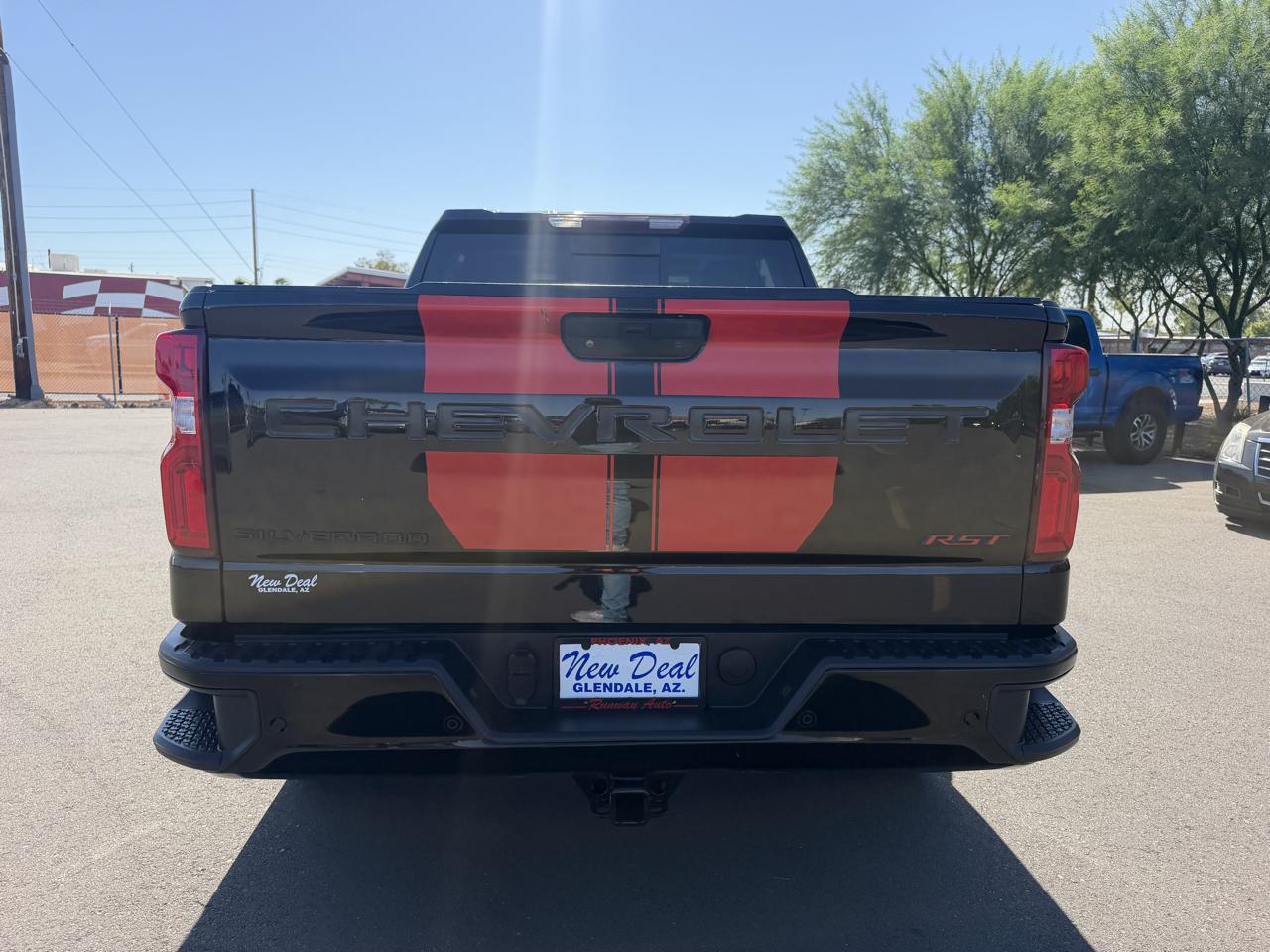 Chevrolet Silverado 1500 2WD Crew Cab 147" RST 2020