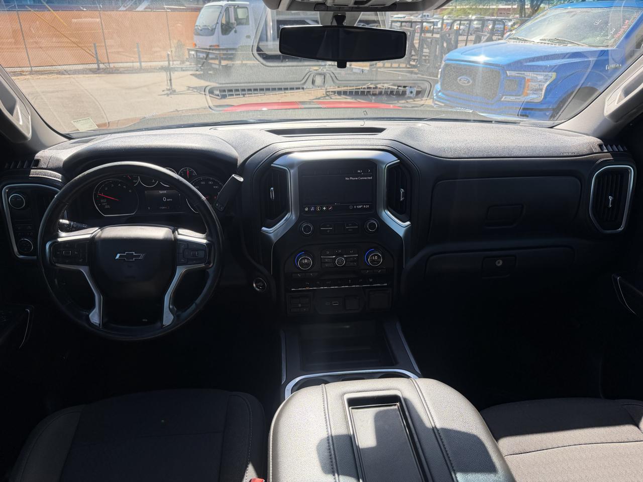 Chevrolet Silverado 1500 2WD Crew Cab 147" RST 2020