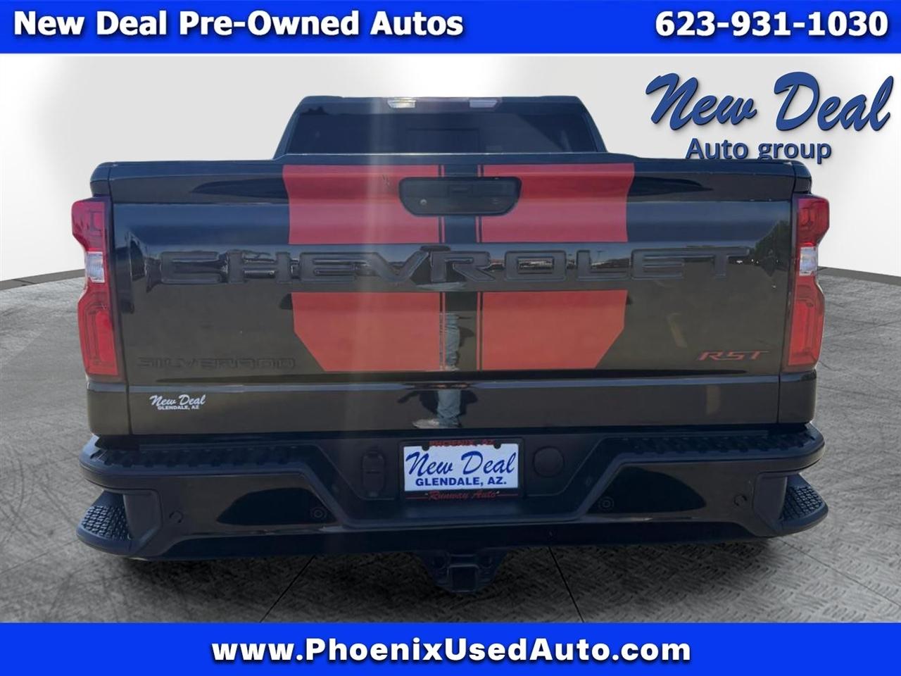 Chevrolet Silverado 1500 2WD Crew Cab 147" RST 2020
