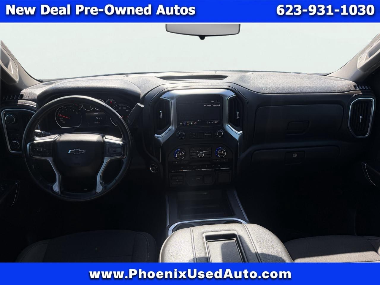 Chevrolet Silverado 1500 2WD Crew Cab 147" RST 2020