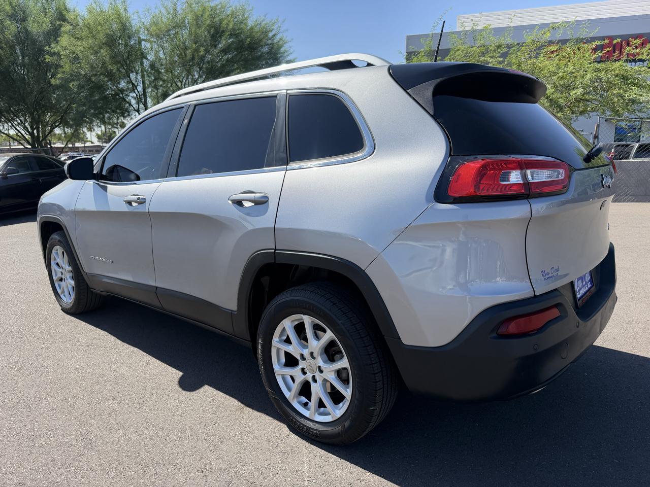 Jeep Cherokee Latitude FWD 2017