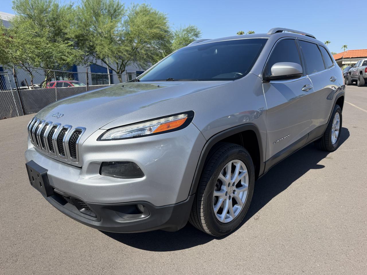 Jeep Cherokee Latitude FWD 2017