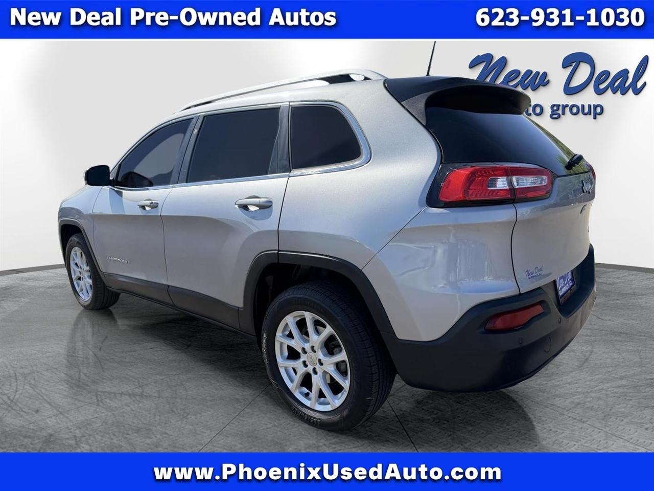 Jeep Cherokee Latitude FWD 2017