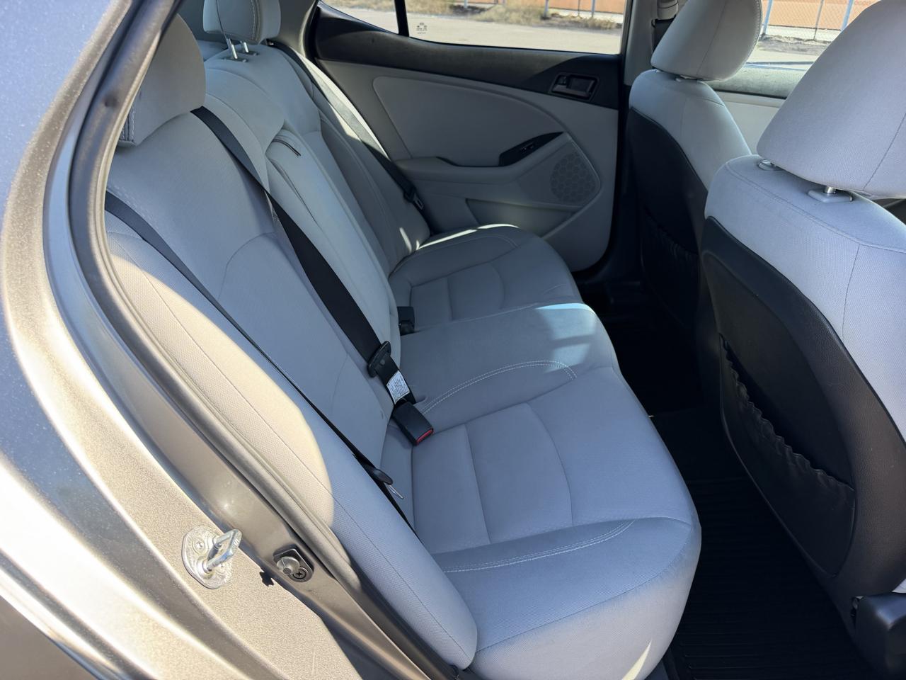 Kia Optima LX 2013