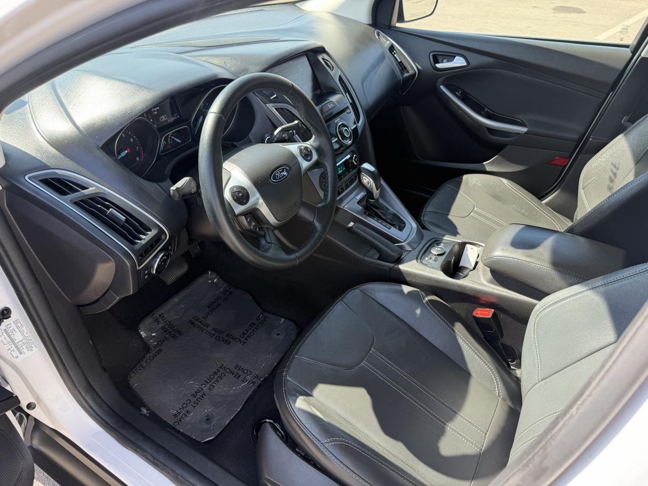 Ford Focus Titanium Hatch 2014