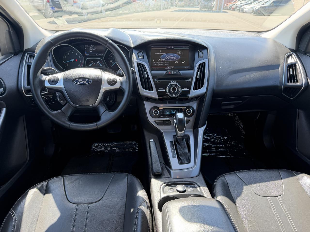 Ford Focus Titanium Hatch 2014