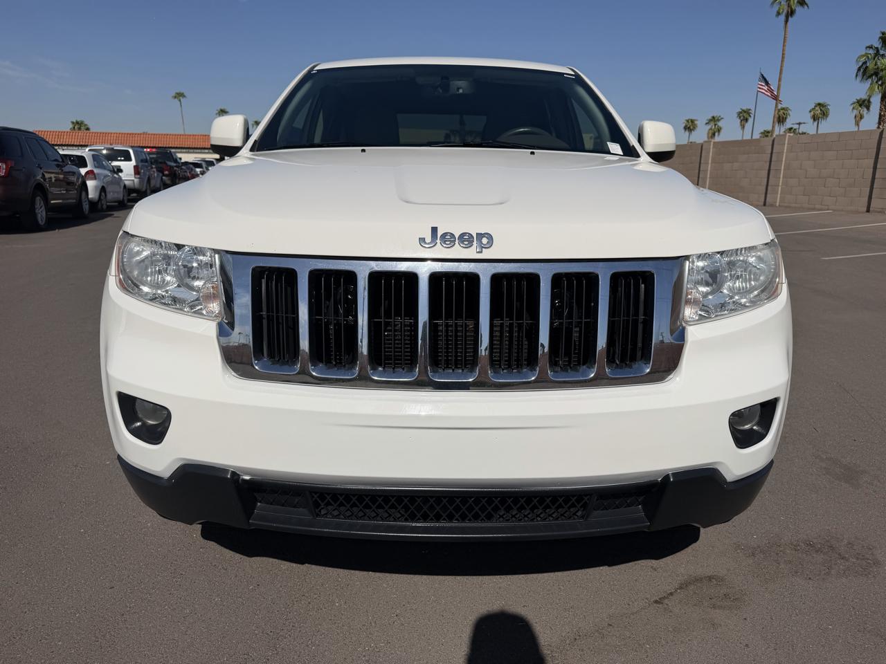 Jeep Grand Cherokee Laredo 2WD 2012