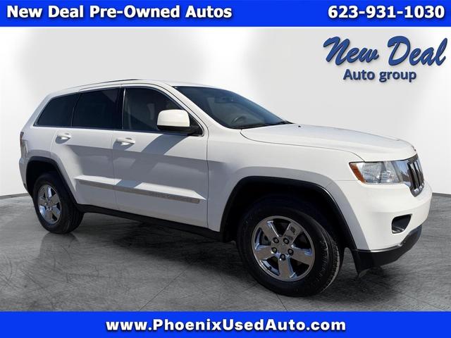 White 2012 Jeep Grand Cherokee SUV / Crossover 4X2 Automatic