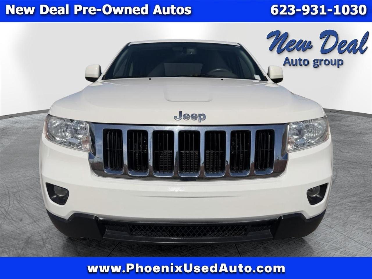 Jeep Grand Cherokee Laredo 2WD 2012