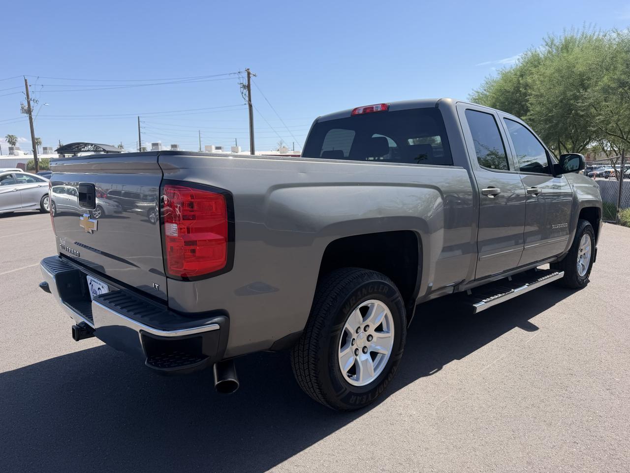 Chevrolet Silverado 1500 2WD Double Cab 143.5" LT w/1LT 2017