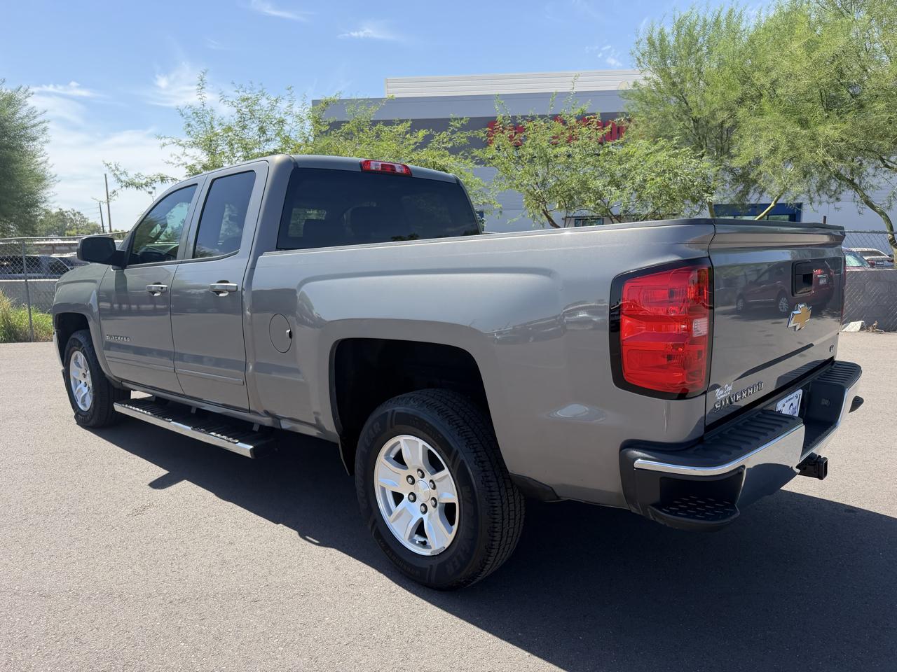 Chevrolet Silverado 1500 2WD Double Cab 143.5" LT w/1LT 2017