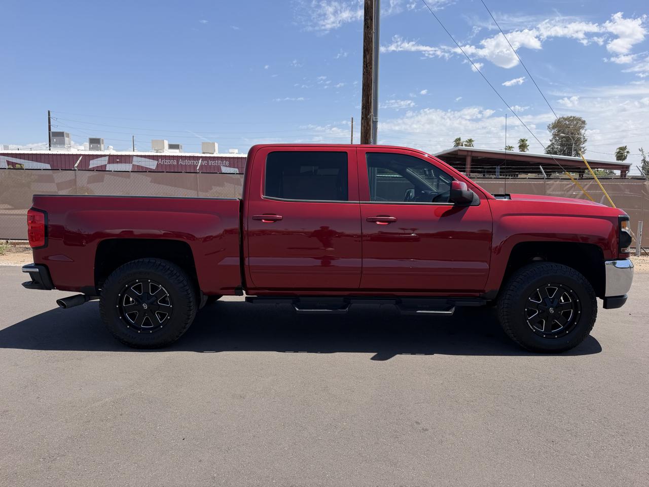 Chevrolet Silverado 1500 2WD Crew Cab 143.5" LT 2018