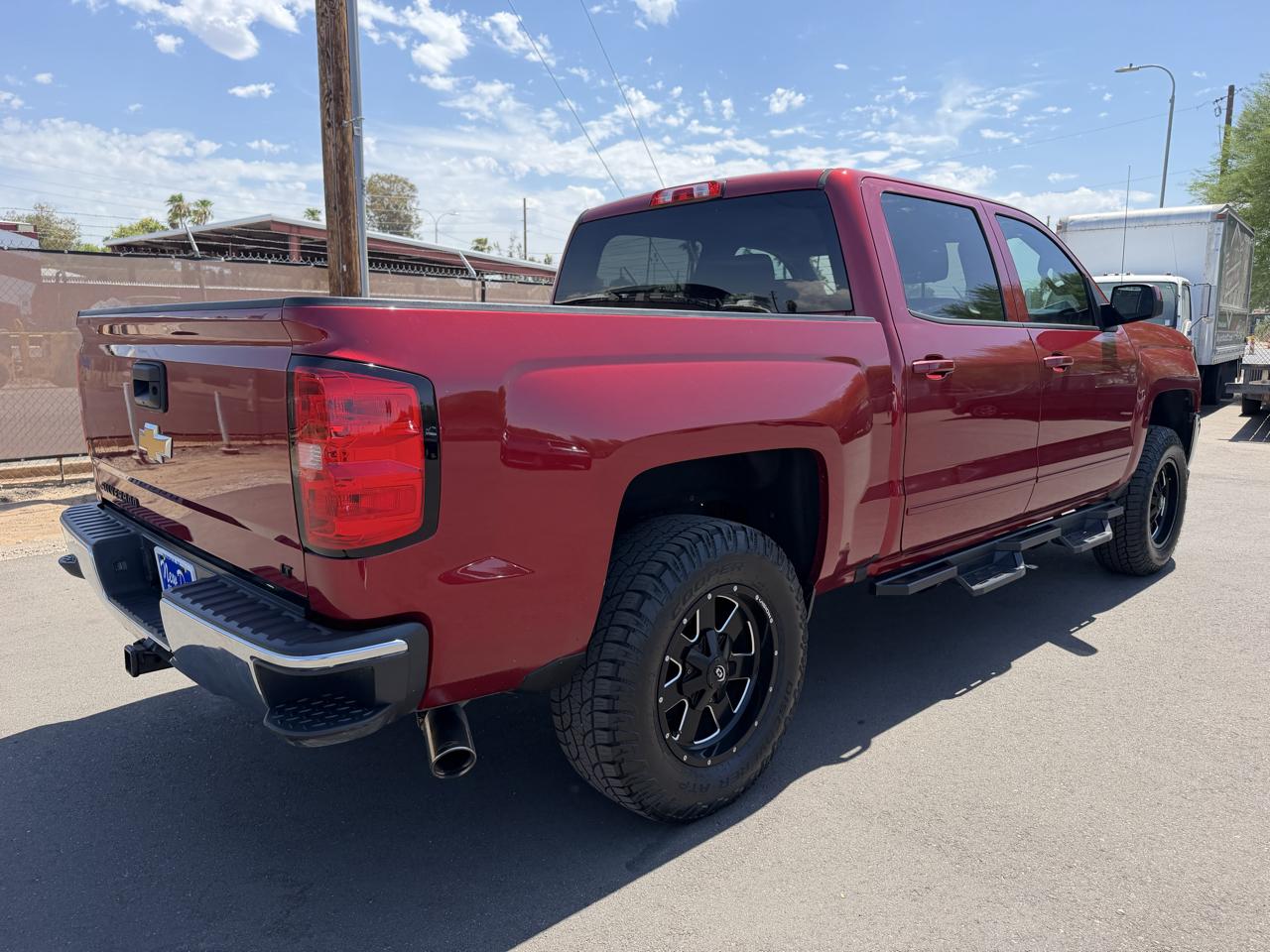 Chevrolet Silverado 1500 2WD Crew Cab 143.5" LT 2018