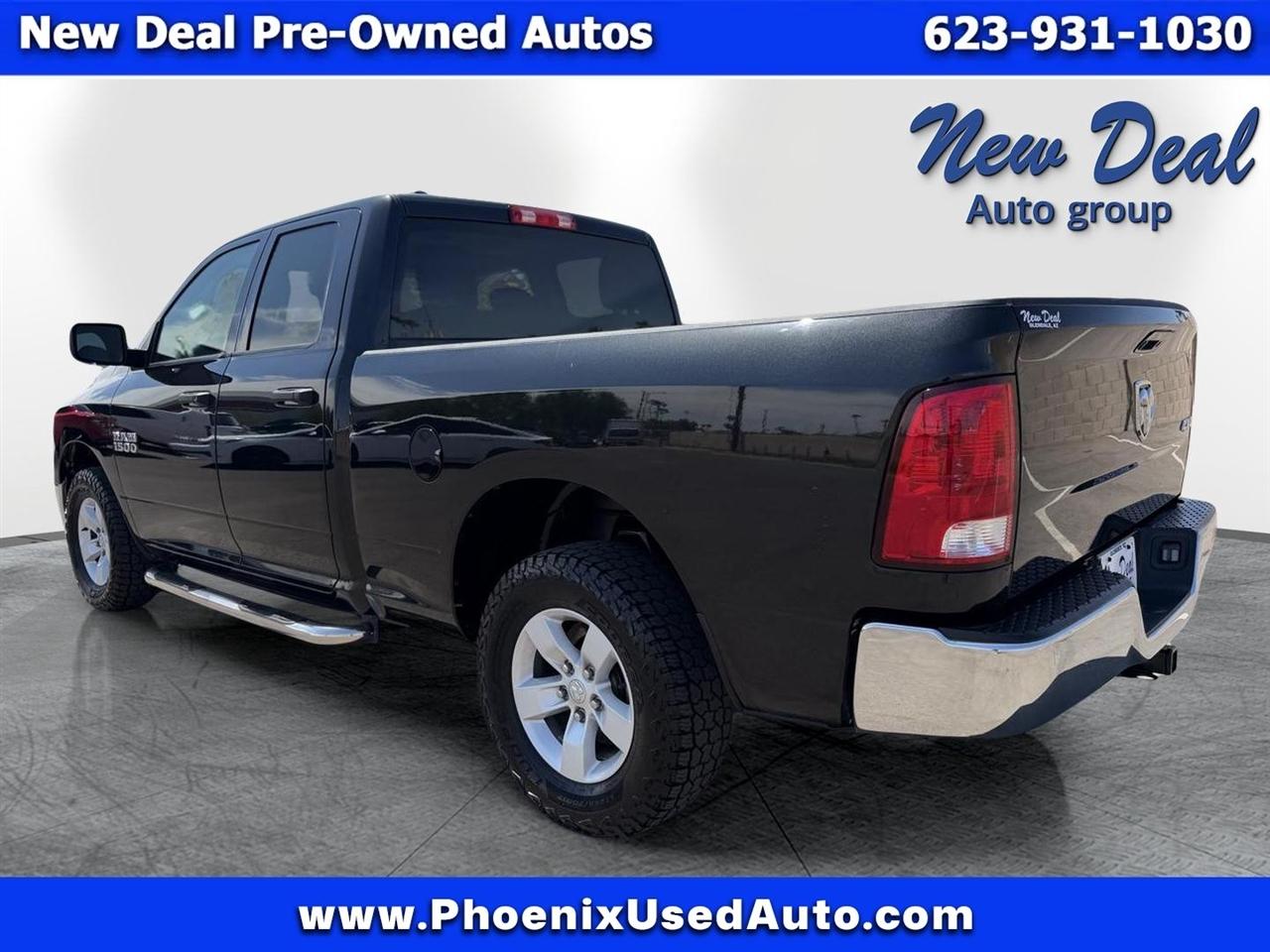 RAM 1500 4WD Crew Cab 140.5" Tradesman 2017