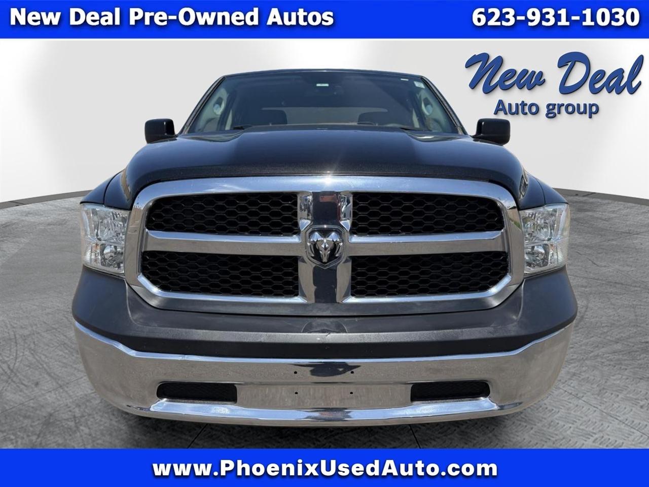 RAM 1500 4WD Crew Cab 140.5" Tradesman 2017