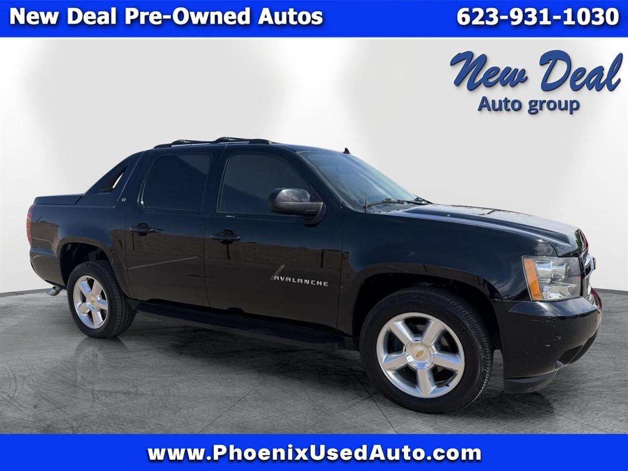 2012 Chevrolet Avalanche LT 2WD