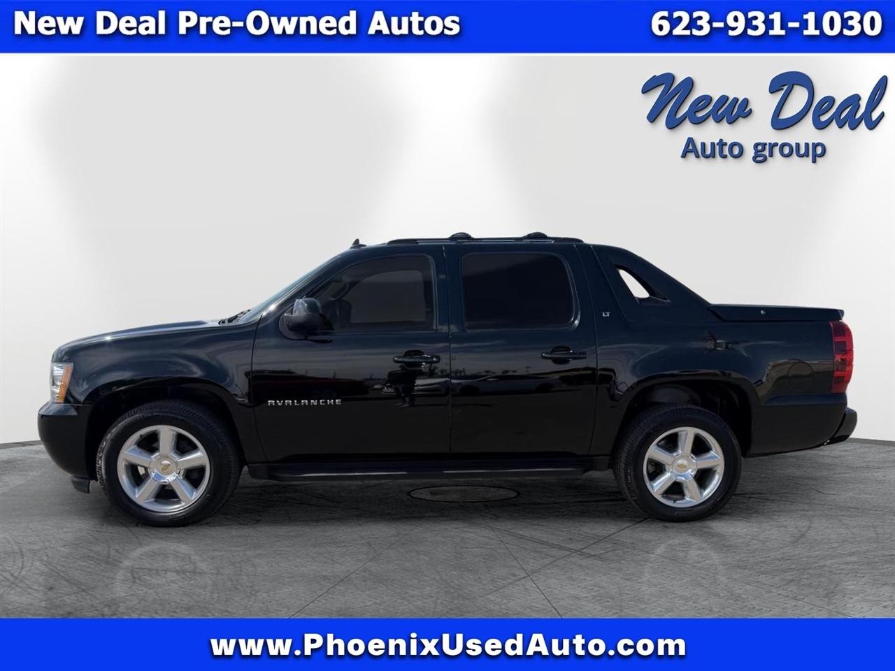 Chevrolet Avalanche LT 2WD 2012