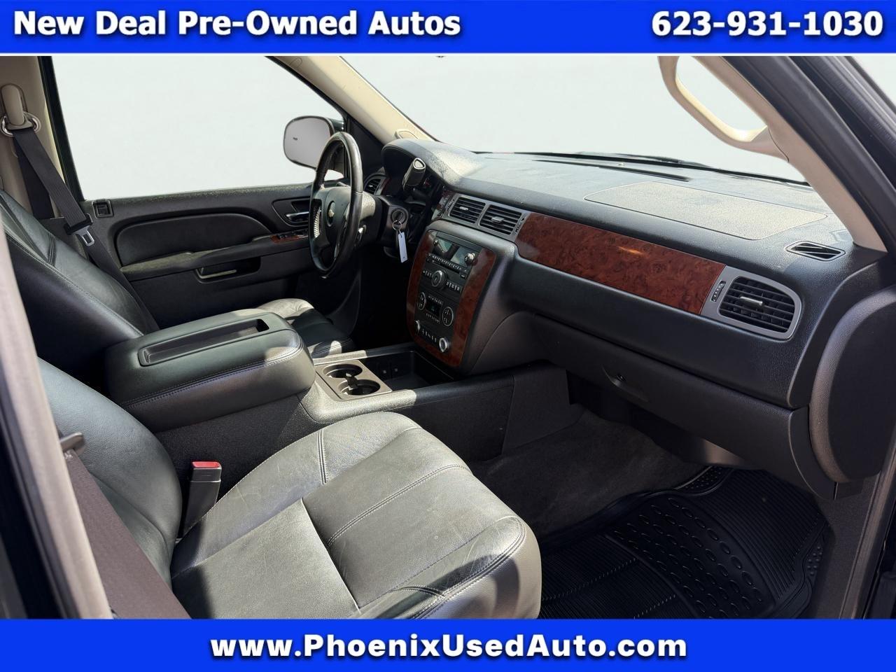 Chevrolet Avalanche LT 2WD 2012