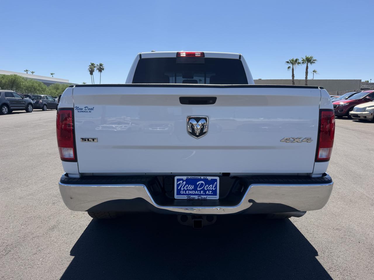 RAM 1500 2WD Crew Cab 140.5" SLT 2017