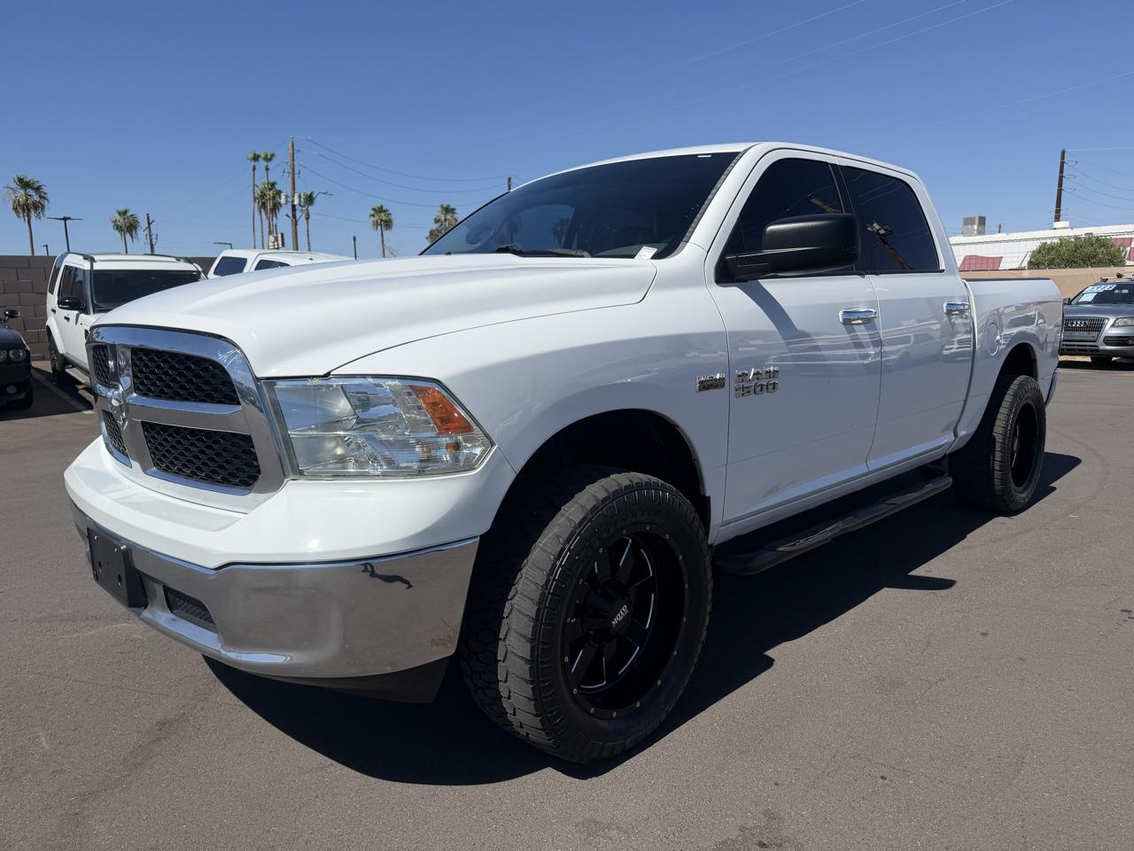 RAM 1500 2WD Crew Cab 140.5" SLT 2017