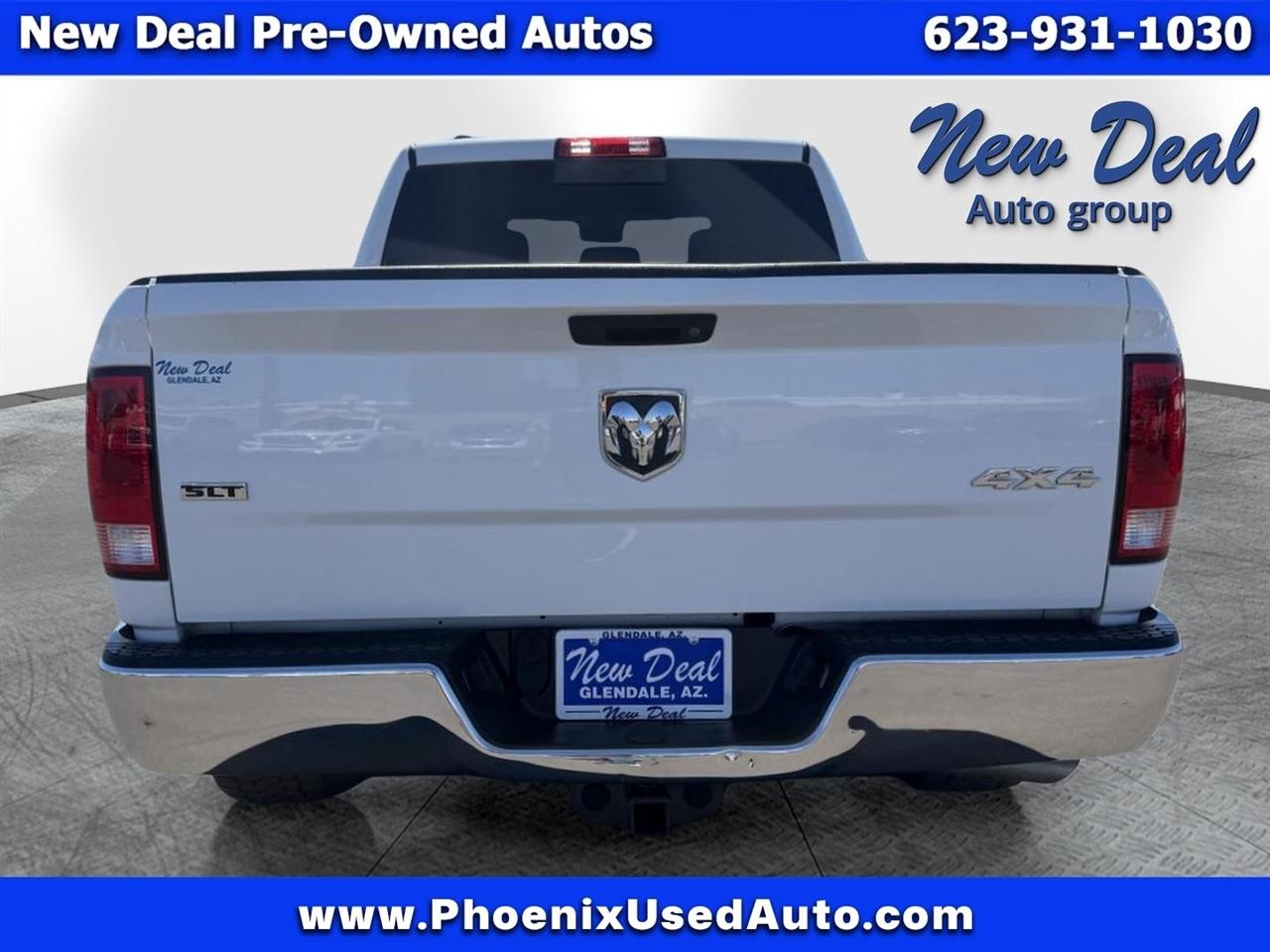 RAM 1500 2WD Crew Cab 140.5" SLT 2017