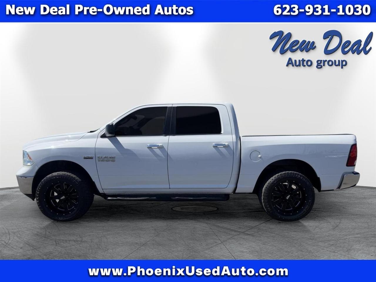 RAM 1500 2WD Crew Cab 140.5" SLT 2017