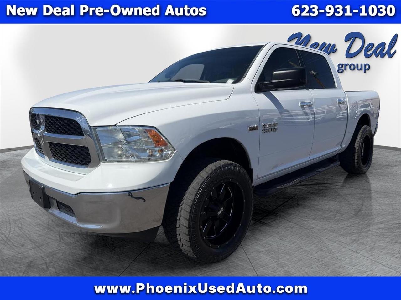 RAM 1500 2WD Crew Cab 140.5" SLT 2017