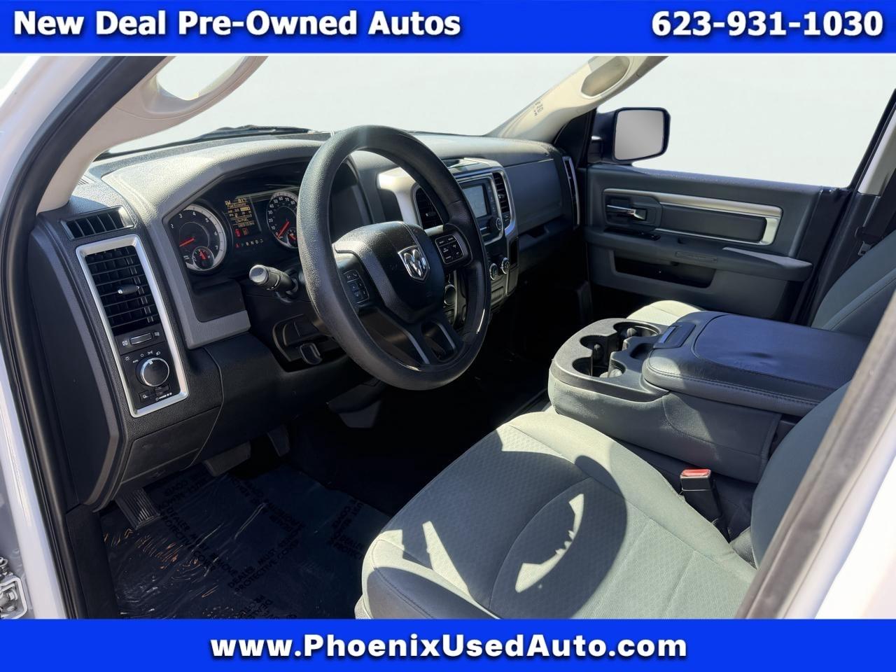 RAM 1500 2WD Crew Cab 140.5" SLT 2017