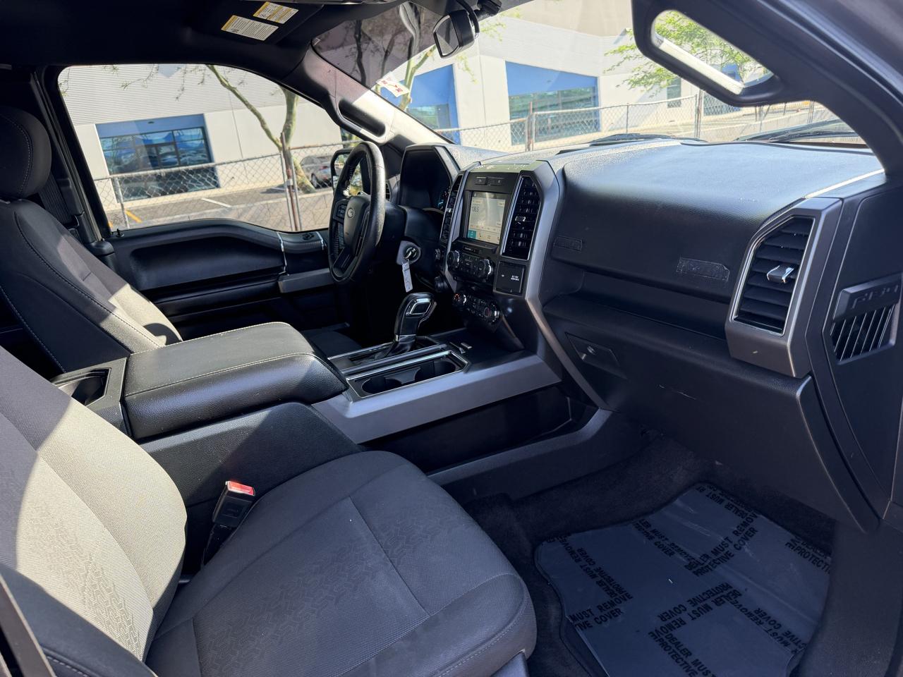 Ford F-150 2WD SuperCab 145" XL 2018