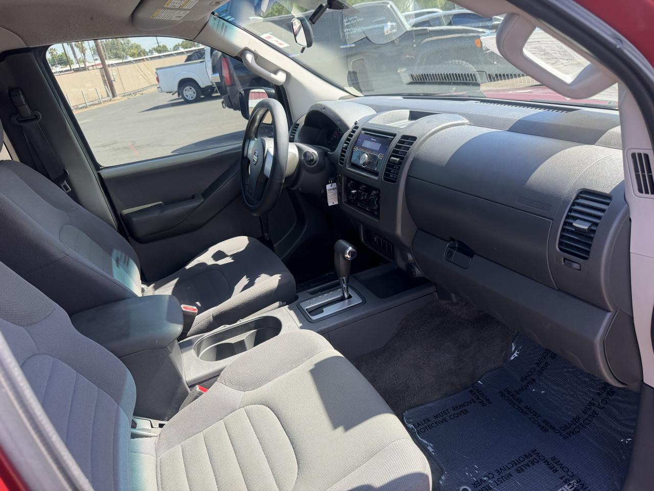 Nissan Frontier 2WD King Cab I4 Auto S 2013