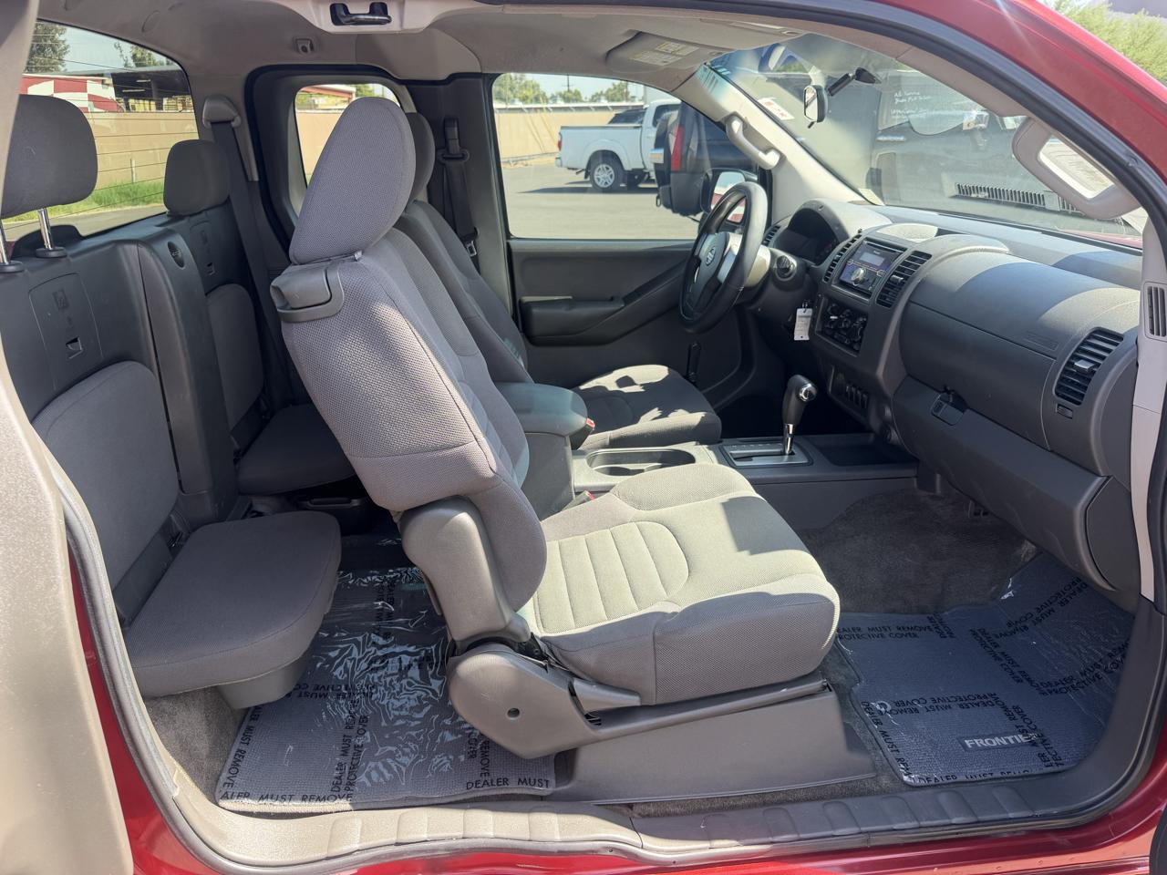 Nissan Frontier 2WD King Cab I4 Auto S 2013